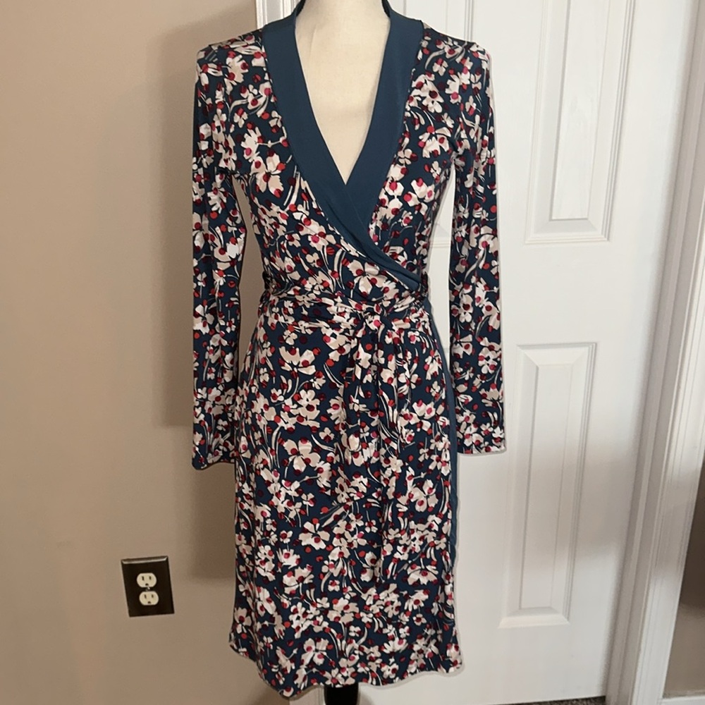 Beautiful wrap dress by Banana republic